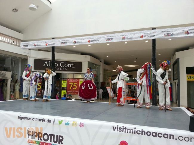 Recibe Querétaro la Fiesta Turística Michoacana.
