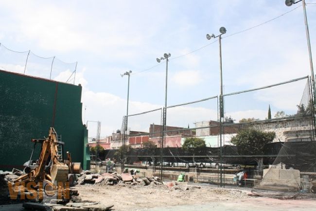 Arrancaron obras en unidad deportiva Félix Ireta.