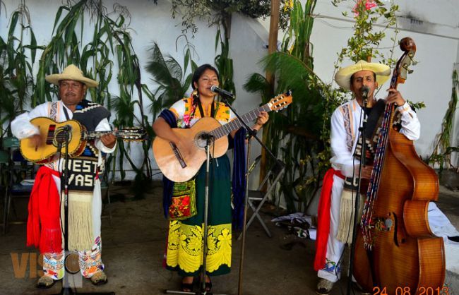 La feria del elote azul en la comunidad de Corupo