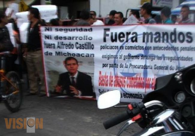 Exigen un alto a los abusos de la policía