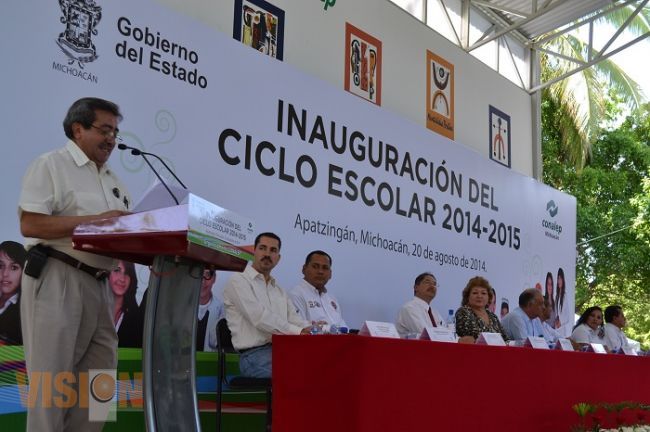 Inicia ciclo escolar 2014-2015 en el Conalep