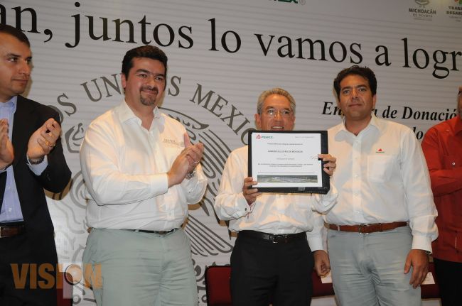 Michoacán puede ser líder en el uso de nuevas energías y hay voluntad política para hacerlo: SJG. 