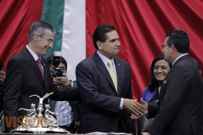 Será el michoacano Silvano Aureoles quien reciba el segundo informe presidencial