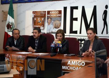 Organizan participacion de migrantes en comicios: IEM