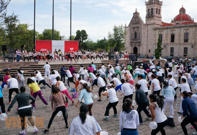 Morelia se mueve por la paz al ritmo del feeling dance.