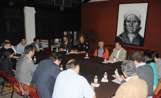 La sociedad debe participar en la toma de decisiones trascendentales de seguridad: Salvador Jara.
