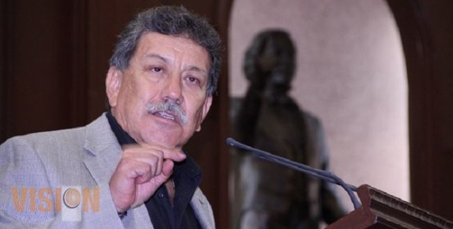 La computadora y el internet, herramientas  imprescindibles para el sistema escolar: Sarbelio M
