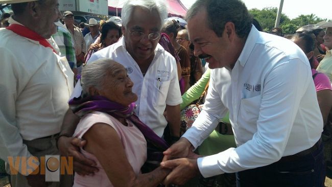 Política social del Gobierno de la República en la tierra caliente, da resultados: Sedesol
