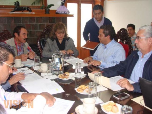 Preside el Secretario de Gobierno junta de gobierno de la Comisión Forestal.