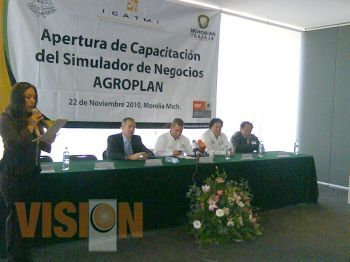 ICATMI otorga Capacitación agroplan