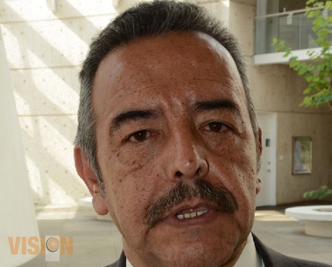 UMSNH única institución que acredita a docentes de media superior