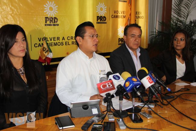 PRD dio muestra de fortaleza y convicción democrática en su elección interna: Carlos Torres Piña.