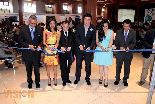 Inauguran xv congreso estatal de competitividad en Uruapan