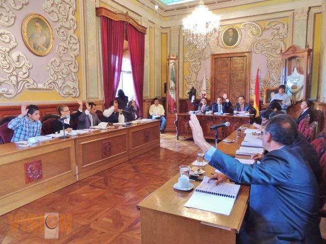 Aprueba Cabildo reformas al reglamento de Estacionamientos. 