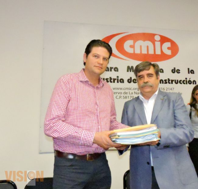 Alfonso Martínez Presidente del Congreso respalda a proveedores para que Gobierno liquide adeudos.