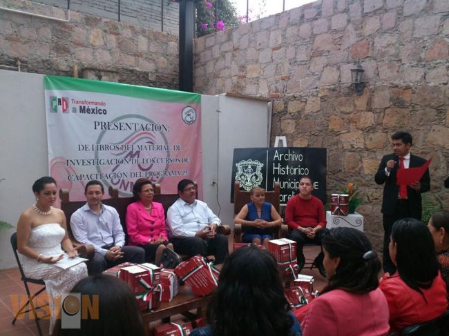 Realiza ONMPRI capacitación política para las mujeres.