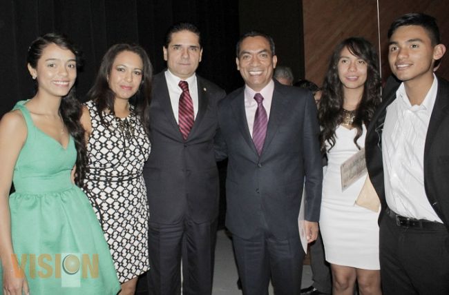 Se compromete Silvano a seguir gestionando más recursos para la educación de los michoacanos