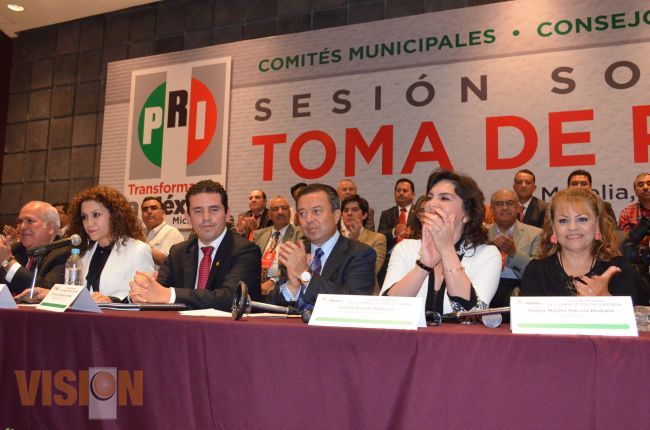 PRI logrará la victoria en Michoacán en 2015: César Camacho