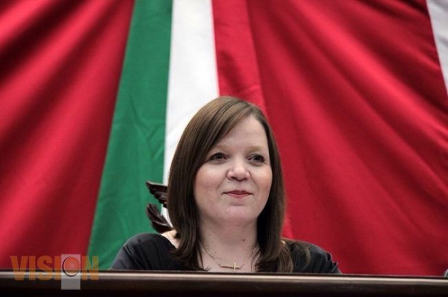 Superó expectativas convocatoria del Segundo Parlamento Juvenil: Laura González