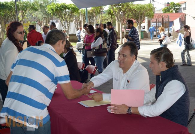 Llevan audiencia pública y servicios médicos al Fraccionamiento Buena Vista.