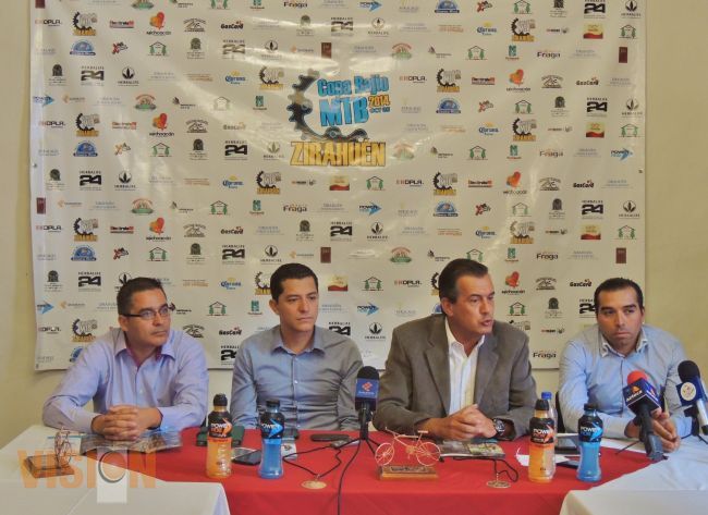 Más de 400 ciclistas competirán en la Copa Bajío MTB 2014.