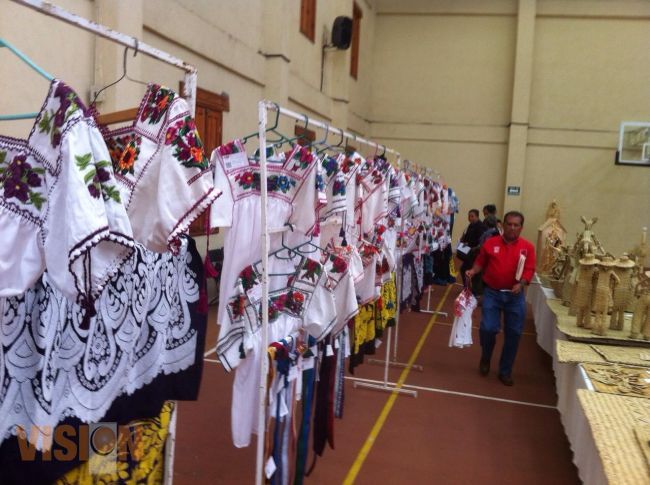 Calidad y destreza muestran los artesanos de Aranza y San Jerónimo Purenchécuaro.
