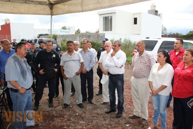Aldo Macías supervisó los avances del corralón municipal