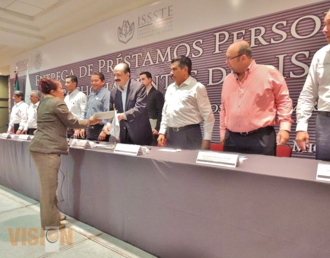 ISSSTE entregó a derechohabientes 50 mdp en préstamos personales.