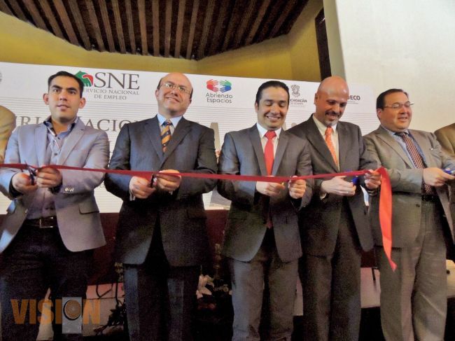 Se realiza la Segunda Feria Nacional del Empleo para personas con Discapacidad y Adultos Mayores.