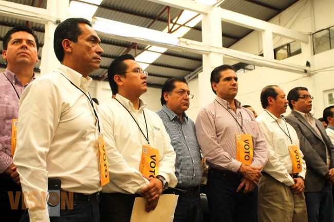 Este domingo los perredistas emprenden camino a la victoria del  2015: Torres Piña