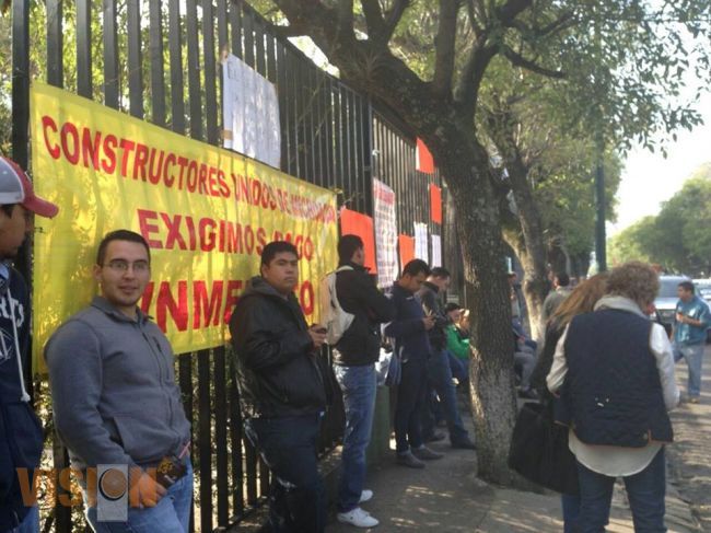 Más de 100 constructores demandan pago de más de 600 millones que adeuda Gobierno Estatal