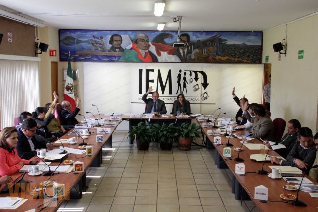 Cumple IEM ordenamiento del TEEM: aprueba más recursos a partidos.
