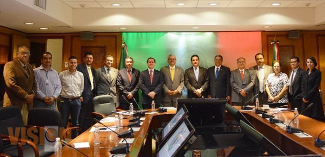 Inicia gestiones la UMSNH con una reunión en la Cámara de Diputados 