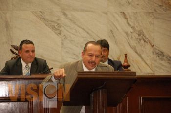 Se Sacan los trapos al sol los diputados del PRI y PRD