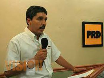 Ampara justicia federal a Godoy Toscano en contra de orden de aprehension