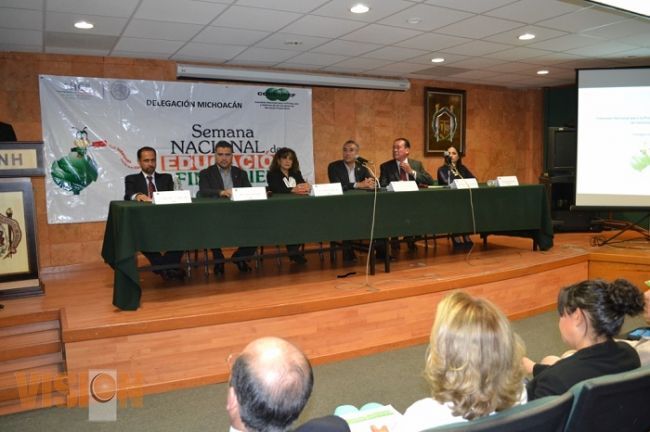 Las finanzas son el arte de administrar el dinero: UMSNH