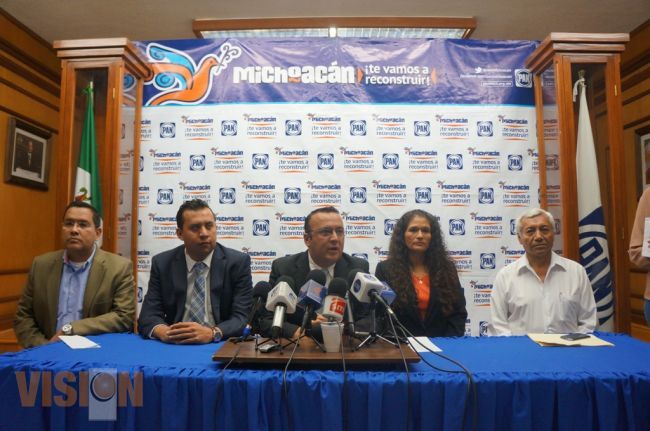 Gobierno del Estado se compromete a concluir Centro de Salud en Huaniqueo.