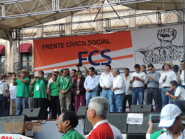 Arriba el contingente del FCS al Centro Histórico de Morelia.