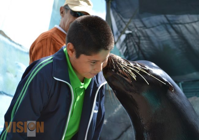 El Zoológico de Morelia apoya a niños del CADNE para su desarrollo terapéutico.