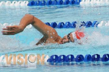 Inició  la inscripción para los cursos de natación en el CEDER 