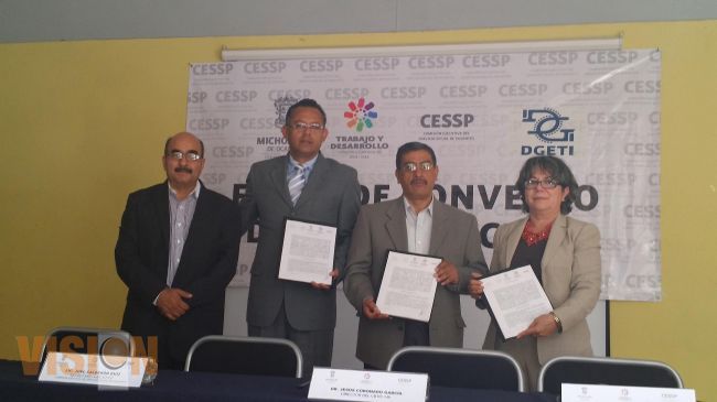 Firman convenio CESSP y CBTIS 149.