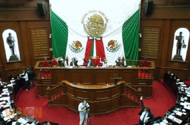 Turnan a Comisiones propuesta de ampliación presupuestal 2015 para el IEM