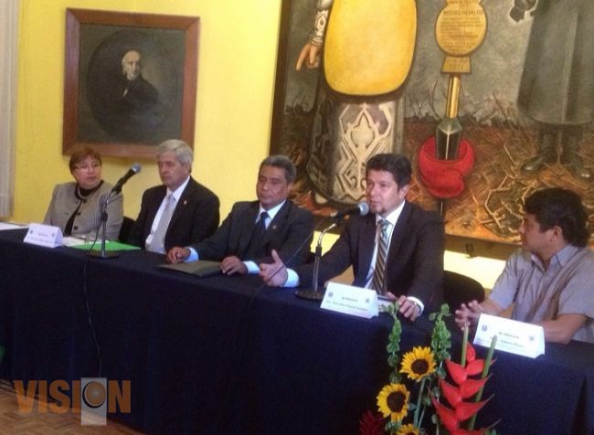 Tiene el mismo valor un buen científico que un buen creador: Tinoco Ruiz