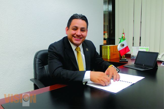 En presupuesto de 2015 debe haber distribución equitativa de los recursos: Víctor Manríquez