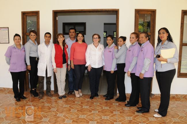 Inspecciona Catherine R. Ettinger instalaciones del DIF en Ziracuaretiro.