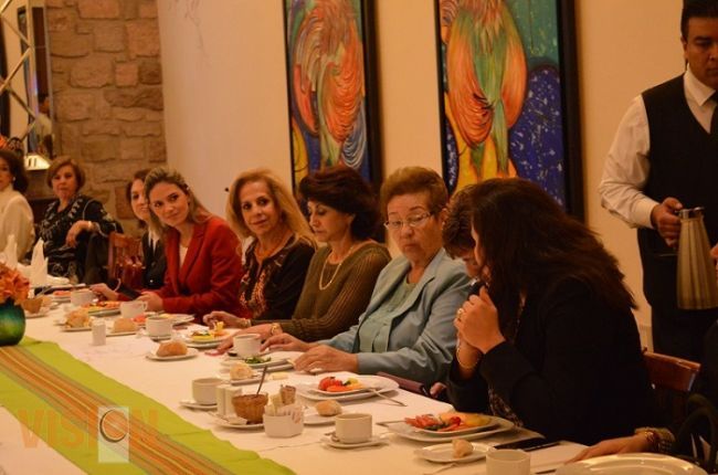 Reconoce Daniela de los Santos a Empresarias Michoacanas
