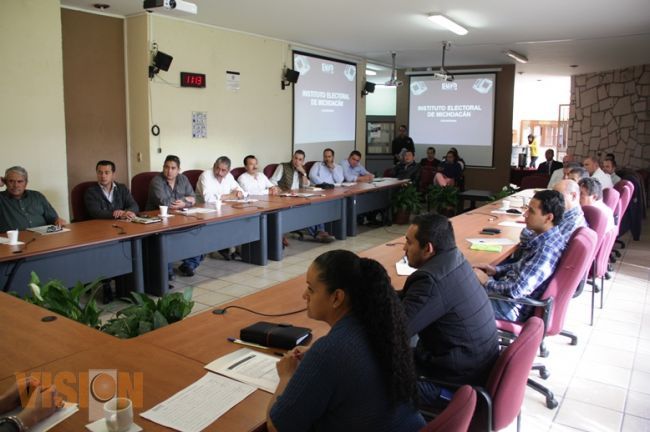Capacita IEM coordinadores de Apoyo a Órganos Desconcentrados. 