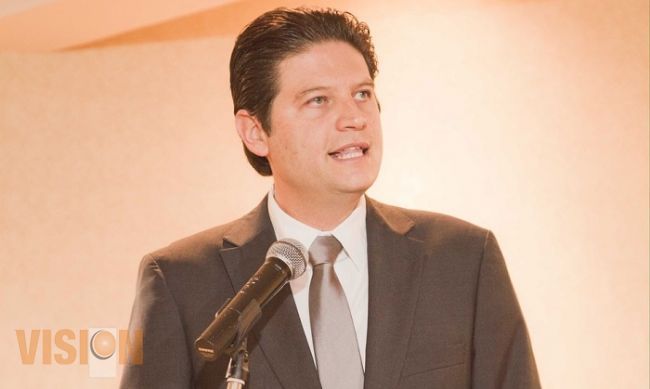 Anuncia públicamente Alfonso Martínez su renuncia al PAN