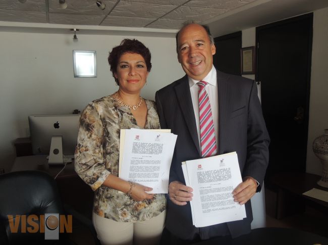 CEDH firma convenio con SMRTV.