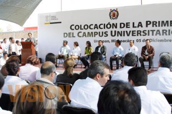 LGR y SFZ Colocan primera piedra del campus universitario de Uruapan